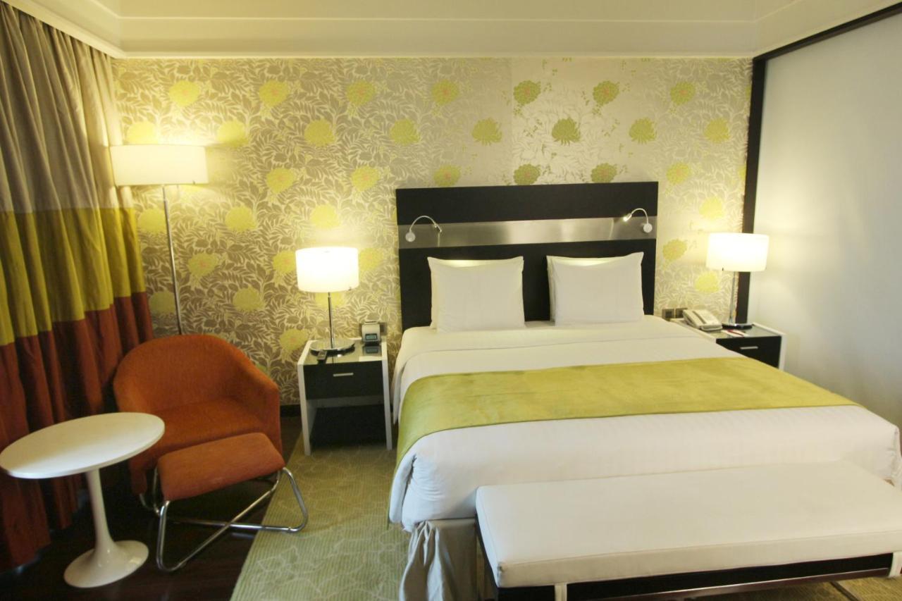 Crowne Plaza Pune City Centre By Ihg Zewnętrze zdjęcie