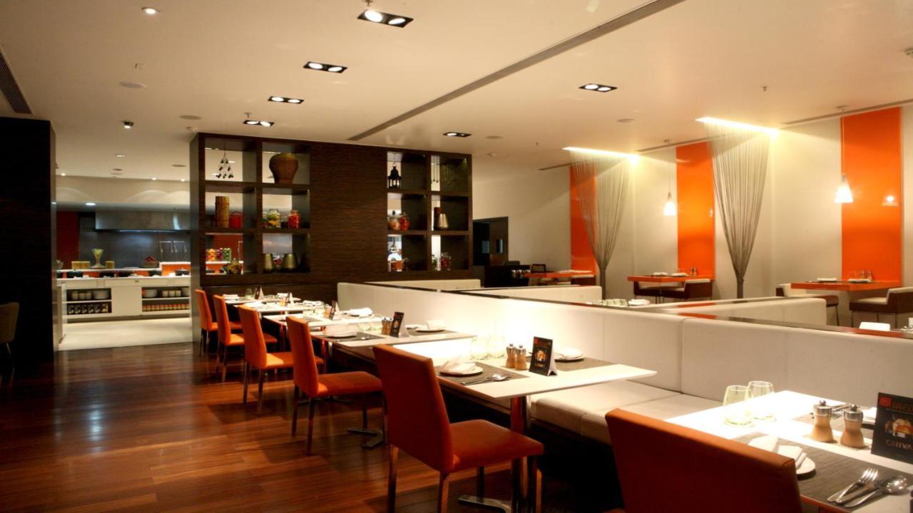 Crowne Plaza Pune City Centre By Ihg Zewnętrze zdjęcie
